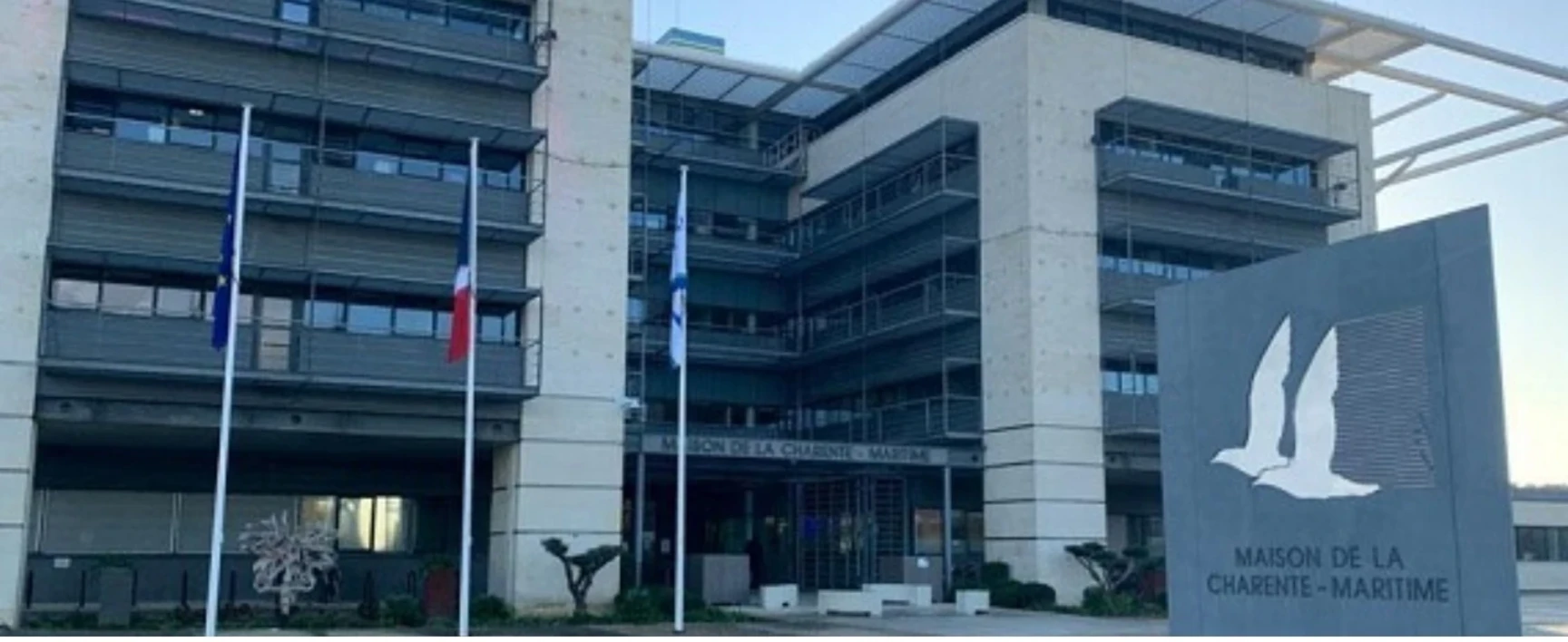 maitrise-doeuvre-annexe-de-la-maison-du-departement-saintes-17-departement-de-la-charente-maritime-compressed.jpg